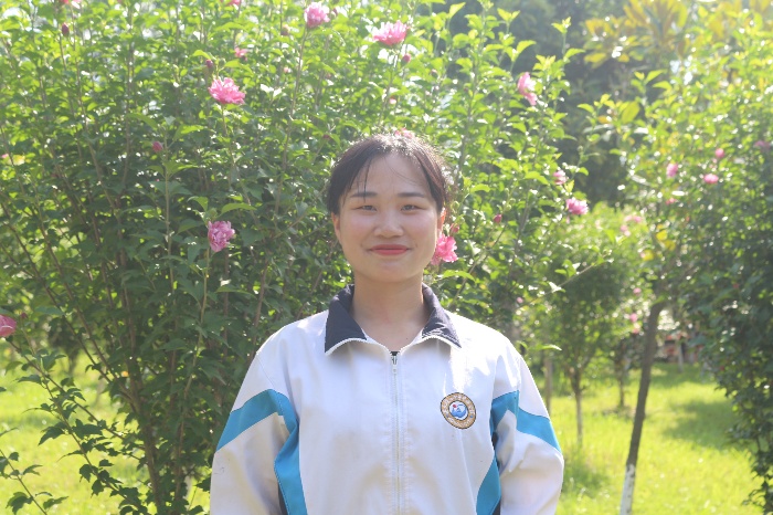 在皖江学校就读时的宋晶晶
